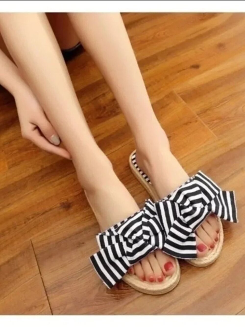 Black & White Striped Bow Knot Slide Sandals Woven Footbed Size 6–7 NWT